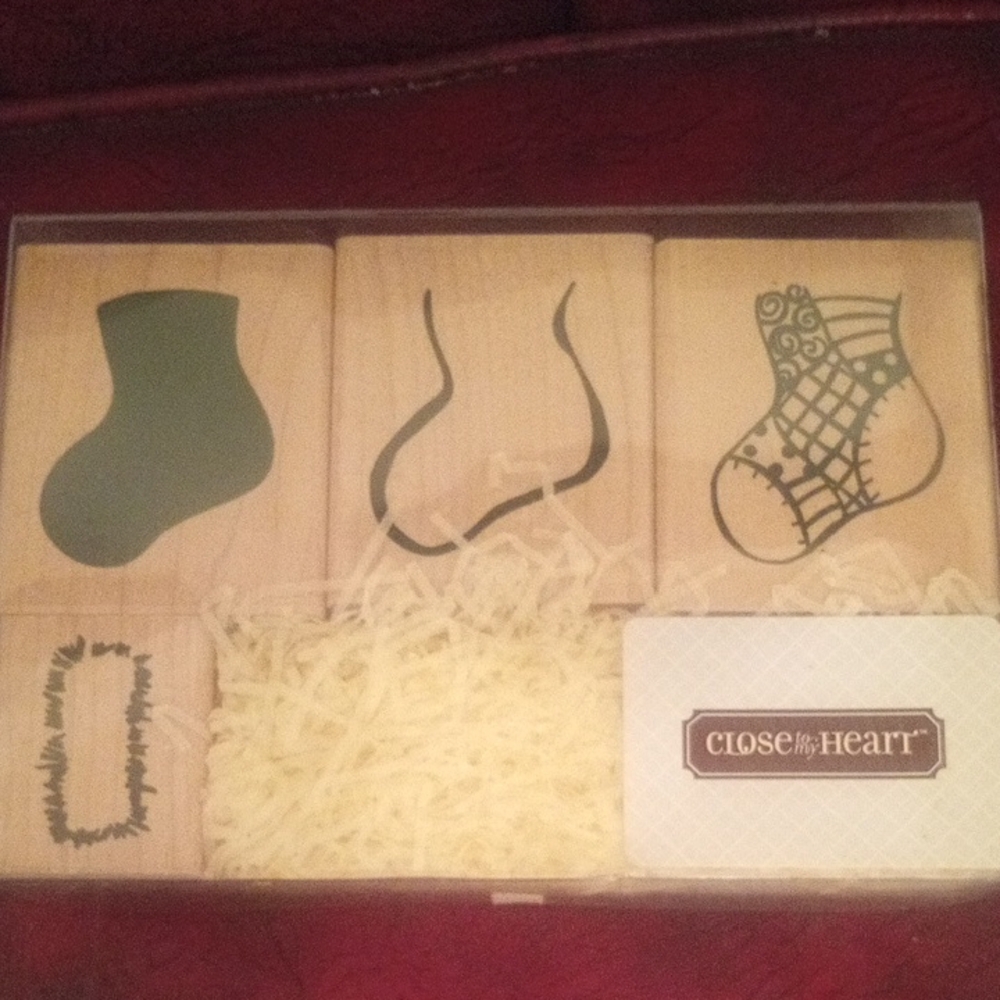 Holiday Stamp Set - Picture 6 of 15